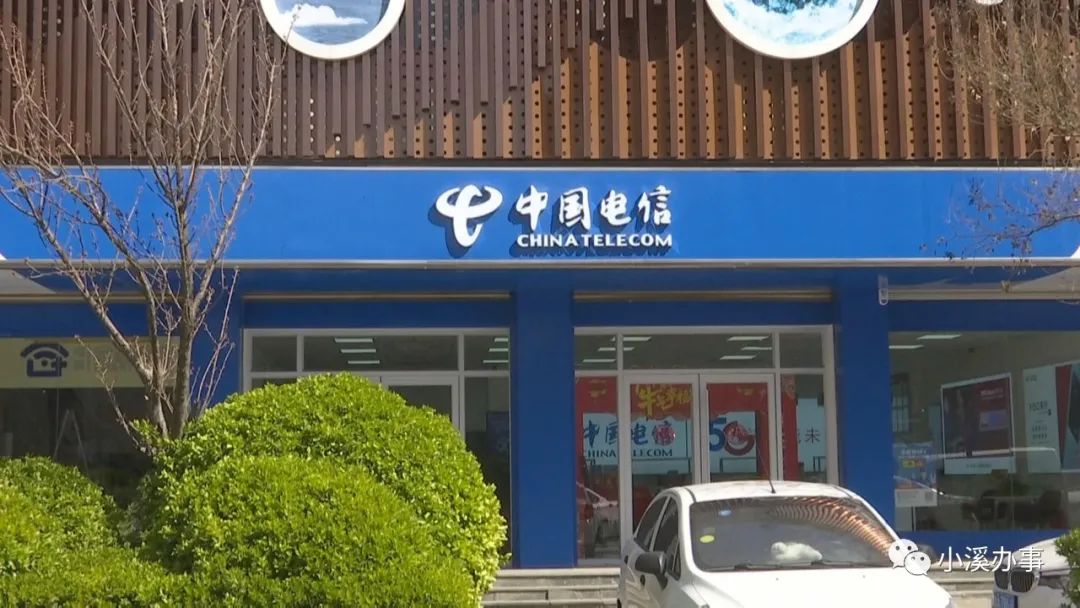 DƬ